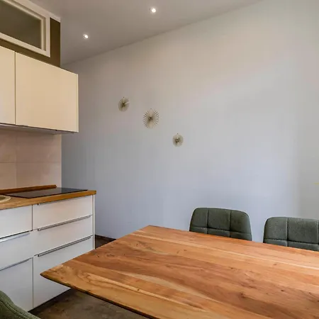 Apartament Hidden Gem Next Synagouge - B *