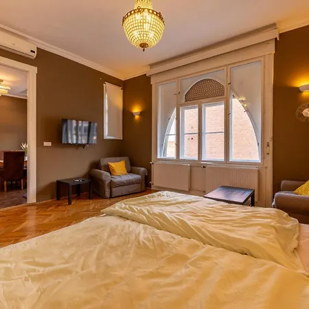 Hidden Gem Next Synagouge - B Apartman *